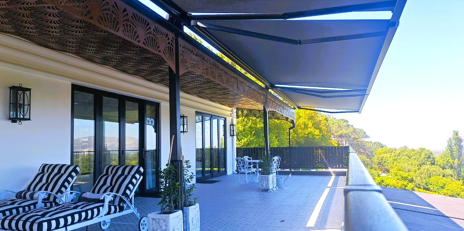 Folding Arm Awnings Image 10